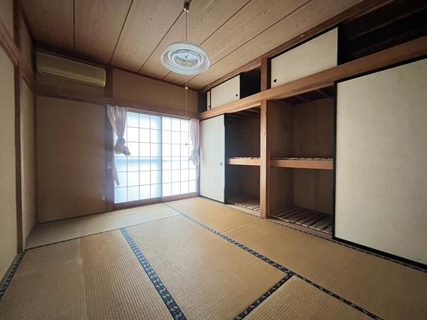 小泉中古住宅