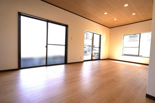 富士市吉原４丁目の中古一戸建て