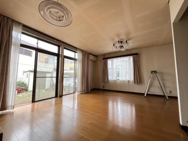 南町売中古住宅