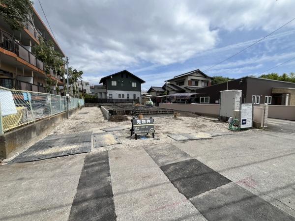 国久保1丁目2091番　新築分譲住宅B号棟