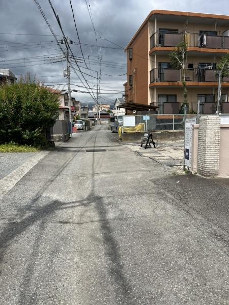 国久保1丁目2091番　新築分譲住宅B号棟