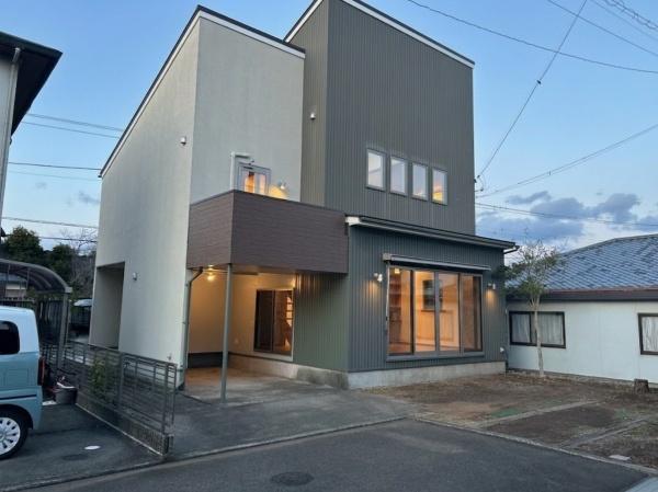 富士市松岡　戸建て