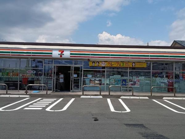 エンゼルハイム沢田第２(セブンイレブン沼津西沢田南店)