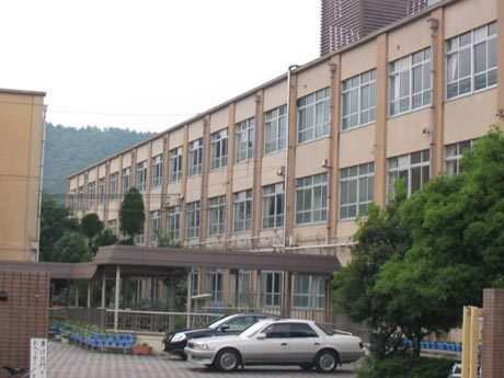 京都市左京区岩倉花園町の中古一戸建て(京都市立明徳小学校)