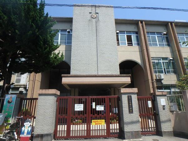 東大路高野第三住宅17棟(京都市立養徳小学校)