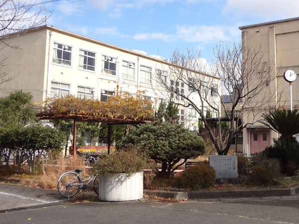 京都市左京区高野泉町の土地(京都市立高野中学校)