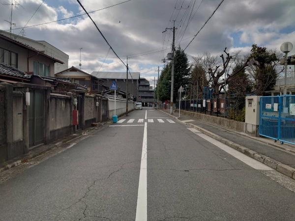 京都市上京区寺町通今出川上る２丁目鶴山町の土地