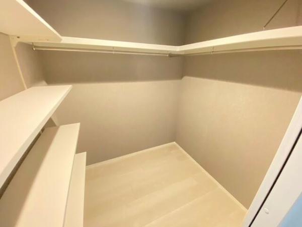京都市上京区主税町の新築一戸建