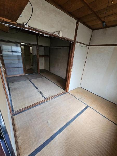 京都市北区上賀茂山本町の中古テラスハウス
