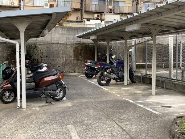 京都北山スカイハイツB棟