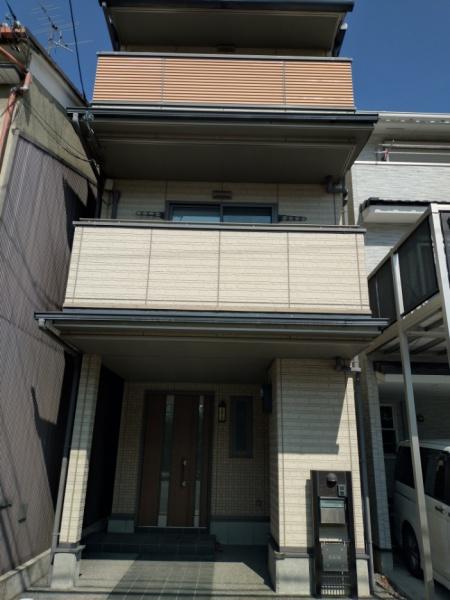 京都市上京区日暮通丸太町下る四町目の中古一戸建て