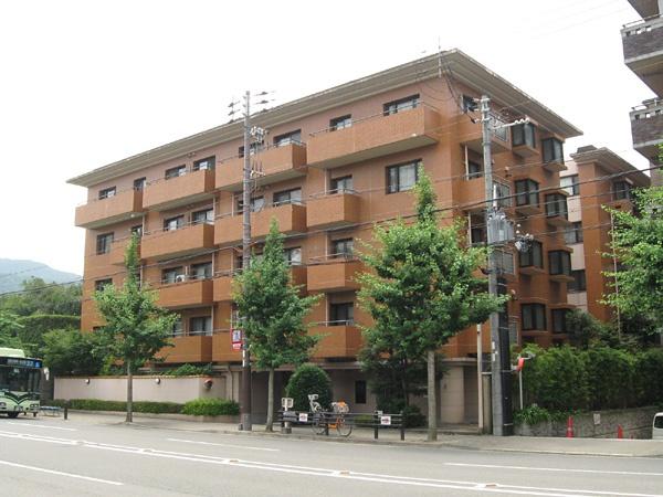 岡崎ガーデンズ