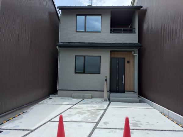 京都市北区紫野南舟岡町の新築一戸建