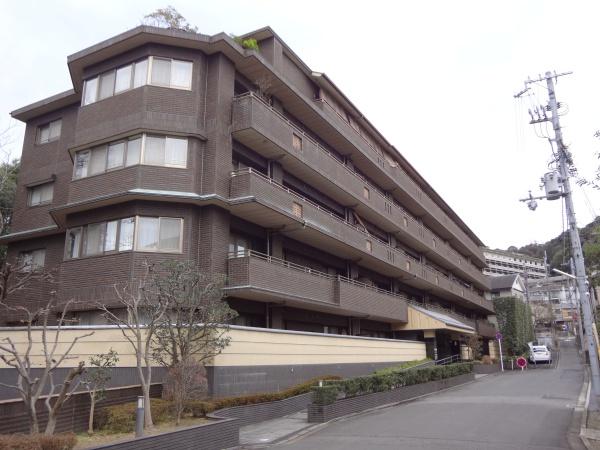 ファミールグラン岡崎東山荘