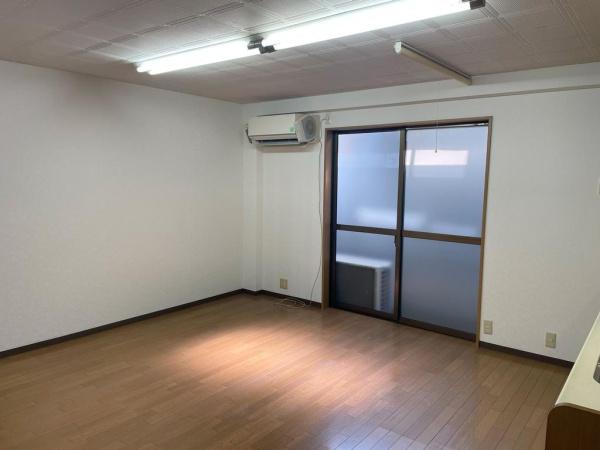 京都市上京区竹屋町通千本東入主税町の中古一戸建て