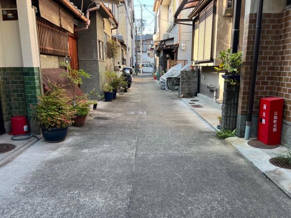 京都市上京区御前通下立売上る３丁目東入三助町の中古一戸建
