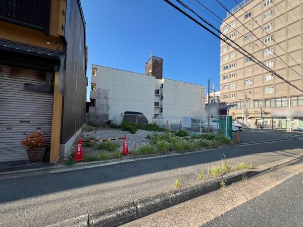 京都市上京区丸太町通黒門東入藁屋町の売土地