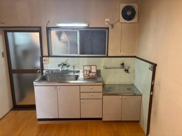 京都市上京区寺之内通千本西入下る柏清盛町の中古一戸建て