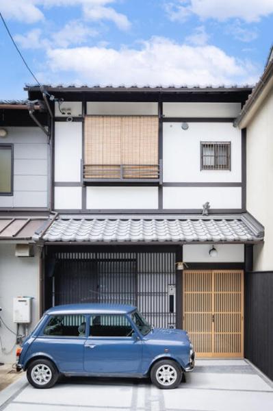 京都市左京区吉田中大路町の中古テラスハウス