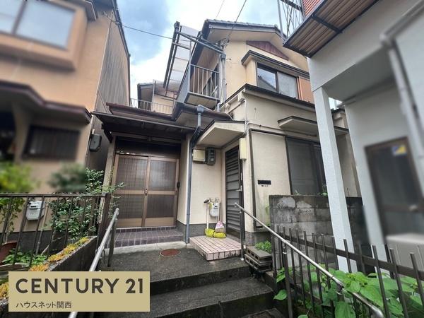 京都市左京区修学院薬師堂町の中古一戸建