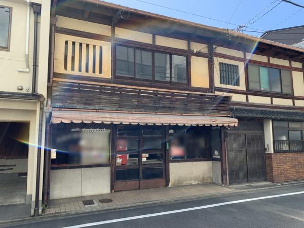 京都市上京区下立売通千本西入稲葉町の中古一戸建て