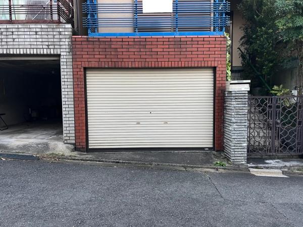 京都市北区大宮玄琢北町の中古一戸建て(駐車場)
