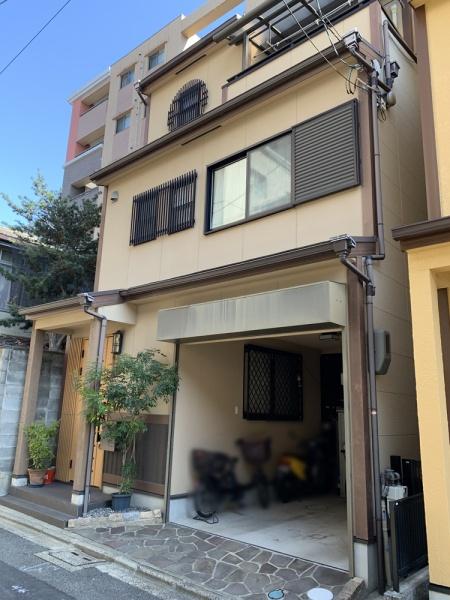 京都市上京区丸太町通黒門東入藁屋町の中古一戸建