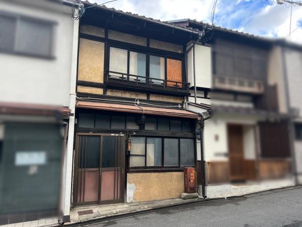 京都市東山区三条通白川橋東入４丁目中之町の中古一戸建て