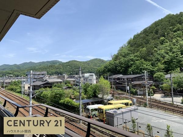 パークハイム宝ヶ池銀杏館