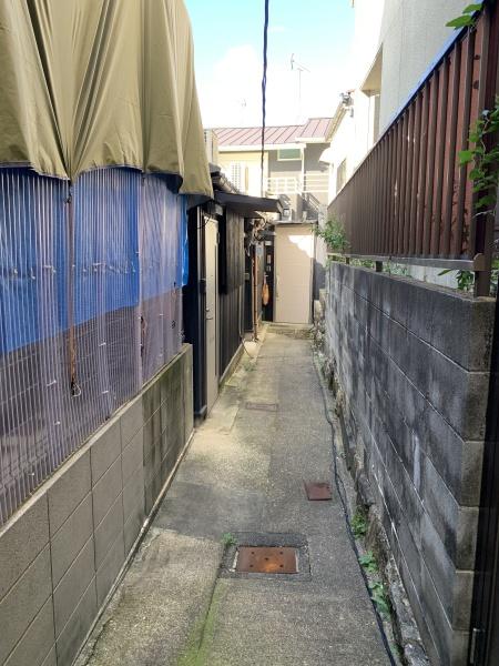 京都市東山区東大路松原上る東入上田町の中古テラスハウス