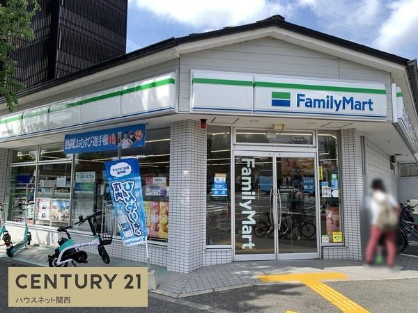コスモ北野白梅町(ファミリーマート北野白梅町店)