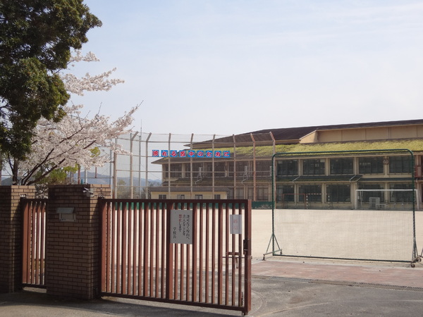 京都市北区西賀茂今原町の中古一戸建て(京都市立西賀茂中学校)