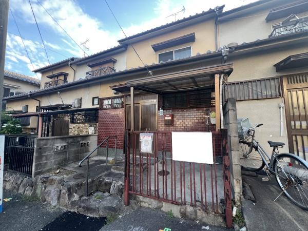 京都市北区等持院中町の中古テラスハウス