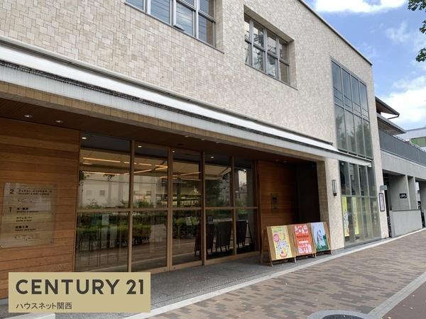 ライオンズマンション西陣南(堀川新文化ビルヂング　大垣書店)