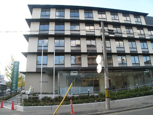 京都市上京区下長者町通七本松西入鳳瑞町の中古一戸建て(医療法人社団洛和会洛和会丸太町病院)