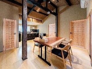 京都市東山区大仏南門通大和大路東入３丁目本瓦町の中古テラスハウス