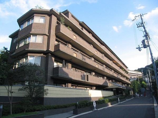 ファミールグラン岡崎東山荘