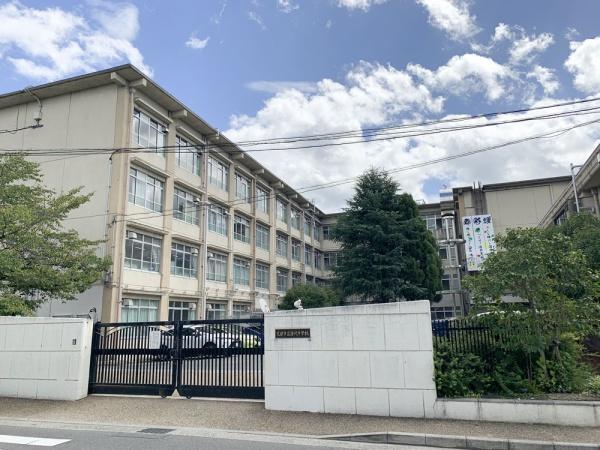 京都市左京区岩倉中町の土地(京都市立洛北中学校)