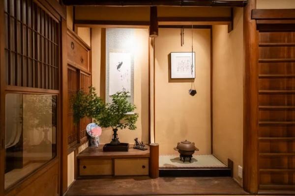 京都市上京区千本通二条下る主税町の中古一戸建て