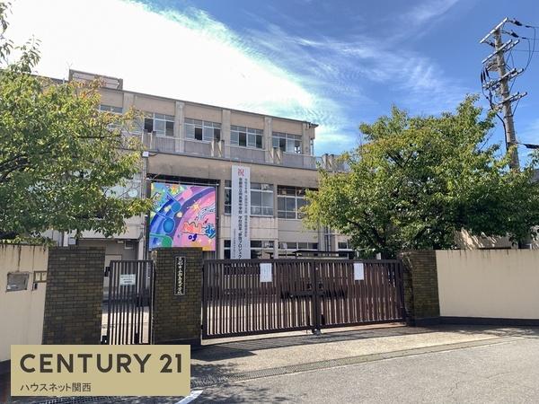 京都市伏見区向島庚申町の中古一戸建て(京都市立向島東中学校)