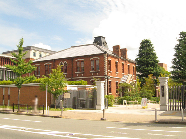 デ・リード御所西(私立同志社大学烏丸キャンパス)