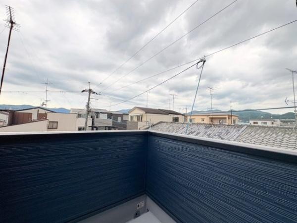京都市右京区太秦安井藤ノ木町の新築一戸建