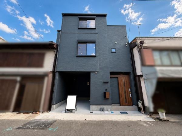 京都市右京区太秦安井藤ノ木町の新築一戸建