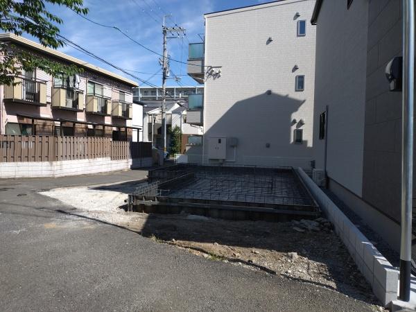 京都市右京区山ノ内荒木町の新築一戸建