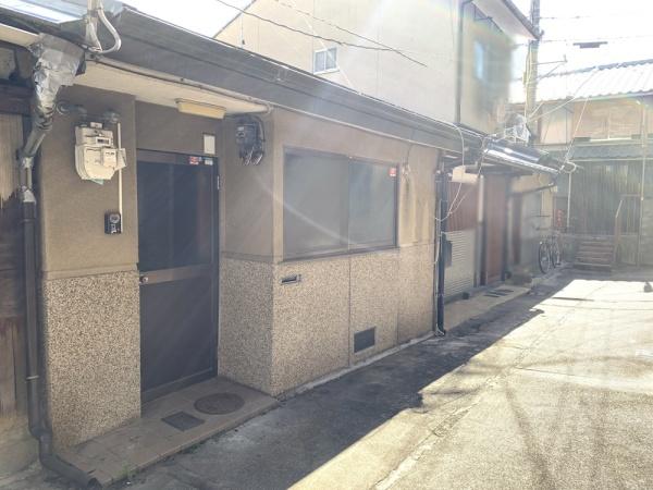京都市上京区下長者町通土屋町西入二本松町の中古テラスハウス