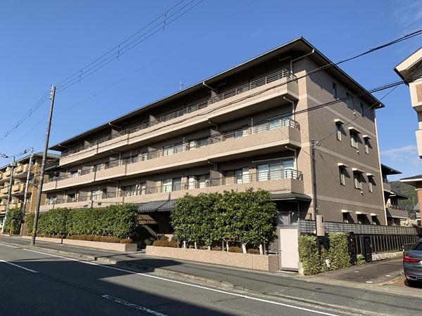 宝ケ池通パークホームズ
