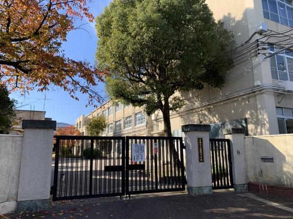 京都市右京区嵯峨広沢西裏町の中古一戸建て(京都市立嵯峨中学校)