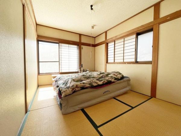 京都市山科区大宅中小路町の中古一戸建て