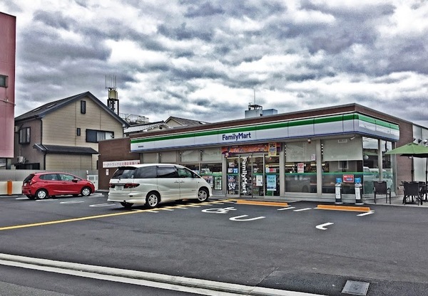 ヴィオス山科音羽マナーズ別邸(ファミリーマート東野駅東店)