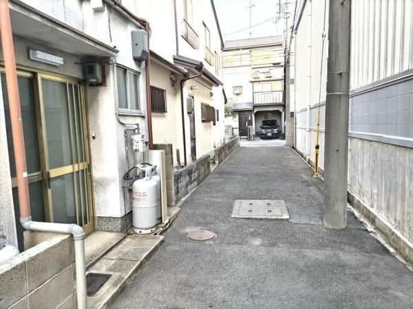 京都市伏見区中島鳥羽離宮町の中古テラスハウス